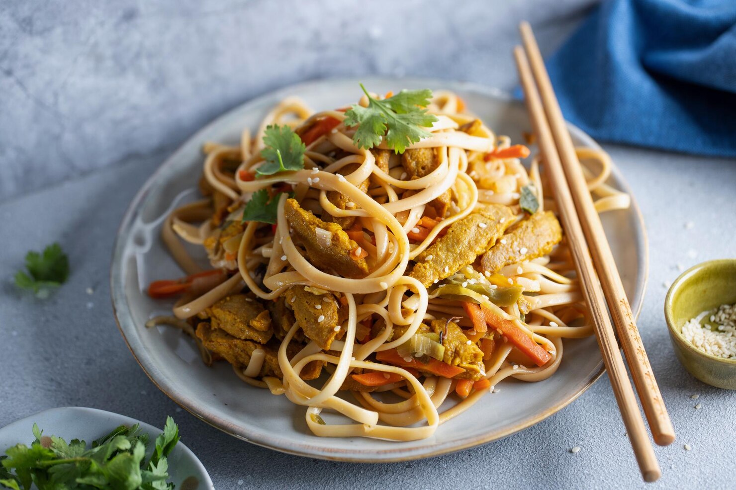 EGG NOODLES



